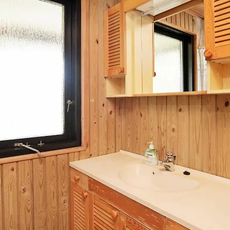 Three-bedroom In 14 Ferienhaus Blåvand